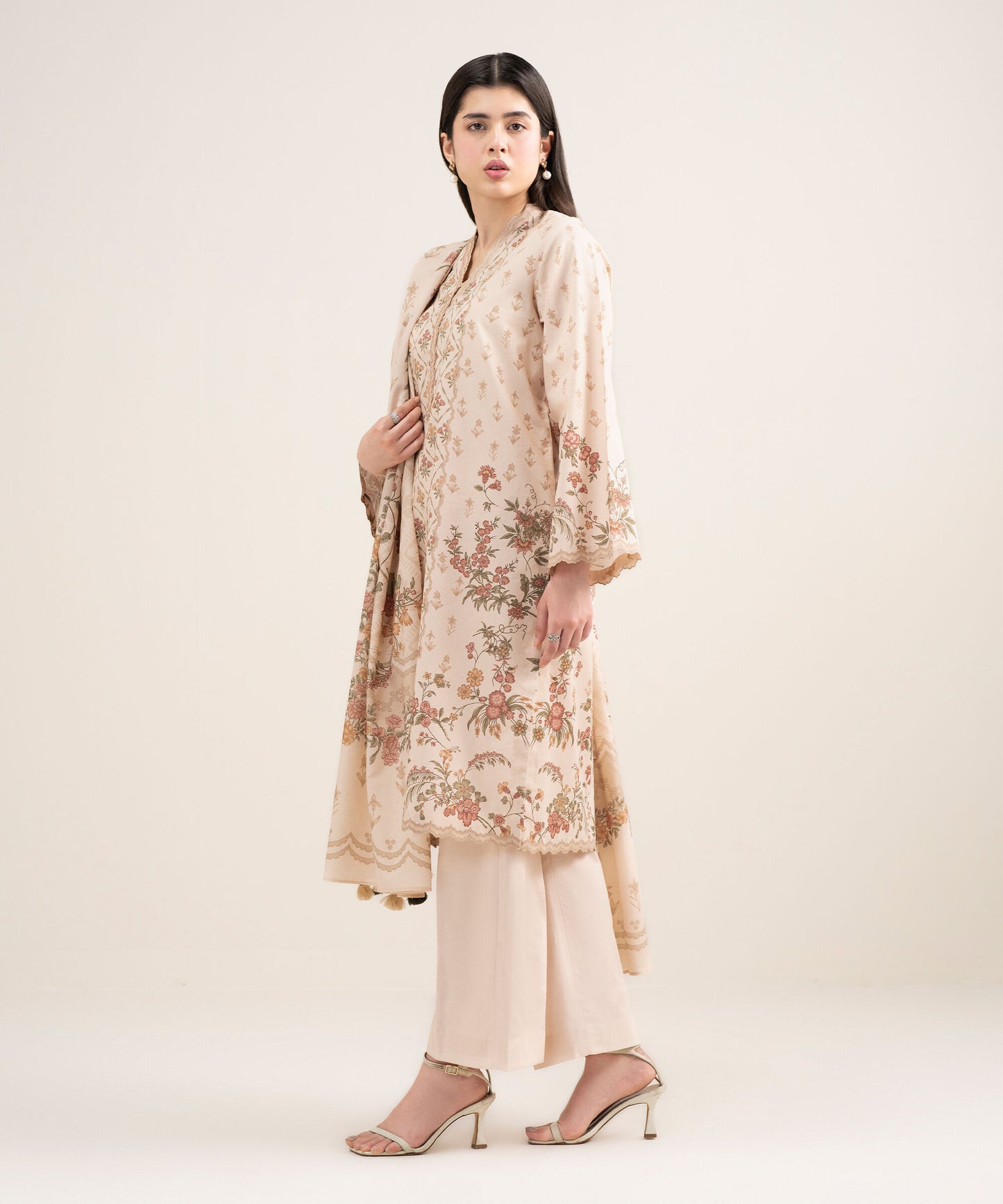 SAPPHIRE 3 PIECE - PRINTED ZARI LAWN SUIT